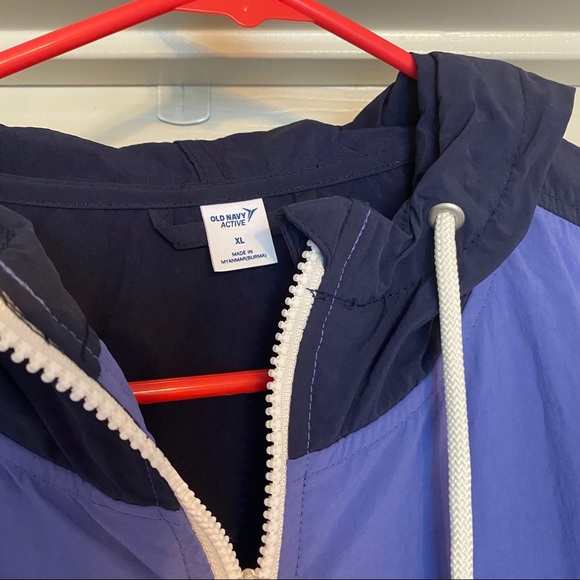 Old Navy 1/2 Zip Lightweight Jacket - Picture 3 of 3